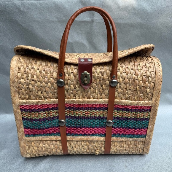 Raffia Straw Tote Bag Mexican Boho Bag Purse Beach Bag Tote w Leather Accent - Picture 1 of 5
